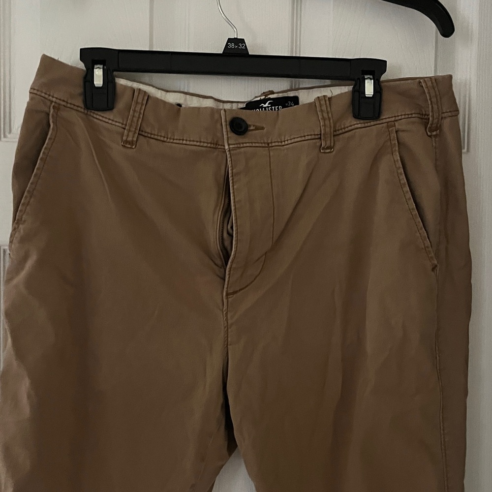 Hollister Men's Brown Chino Pants